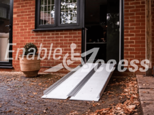 Metro Folding Suitcase Ramp