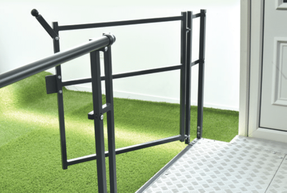 Welcome platform gate